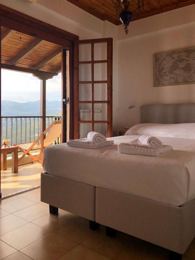 Gaia Guest House Kalamata Esterno foto