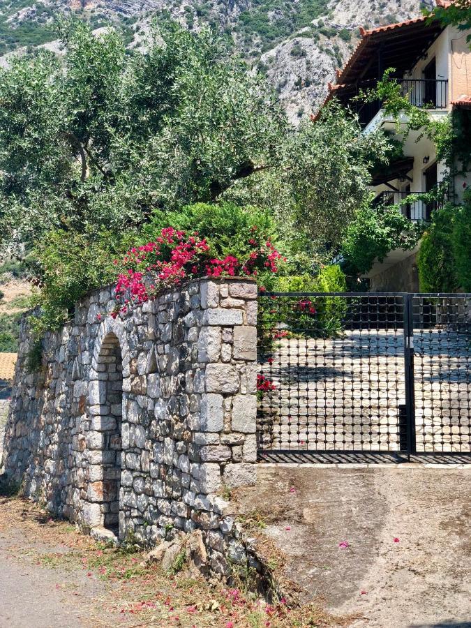 Gaia Guest House Kalamata Esterno foto